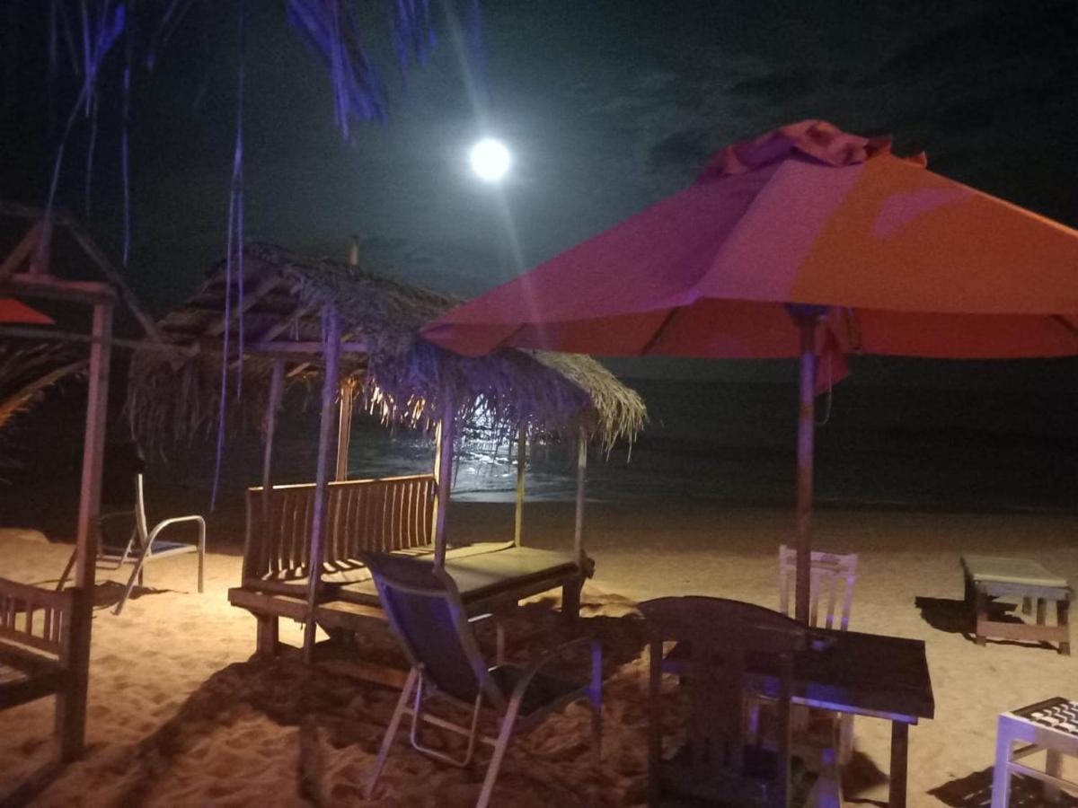 Blue Horizon Beach Hotel Tangalle Exterior foto