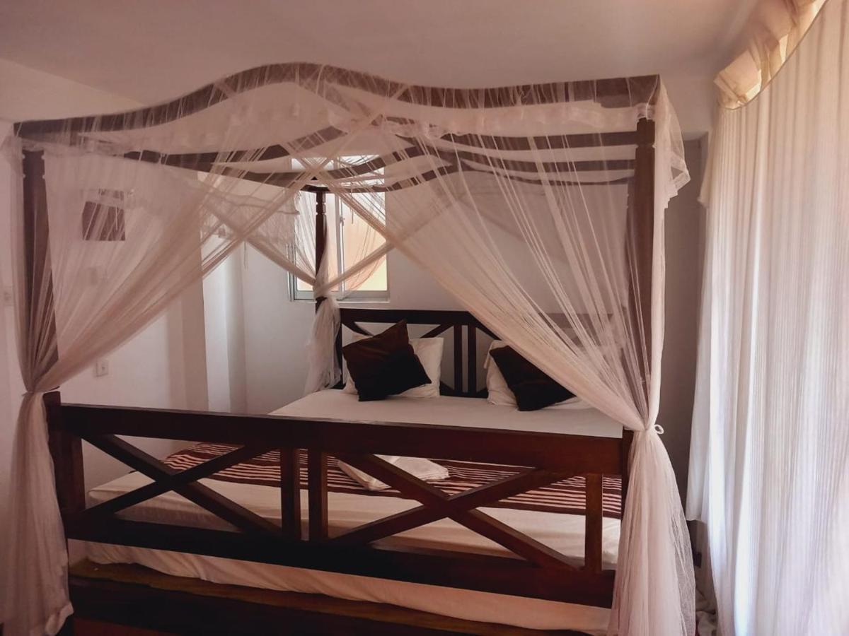 Blue Horizon Beach Hotel Tangalle Exterior foto