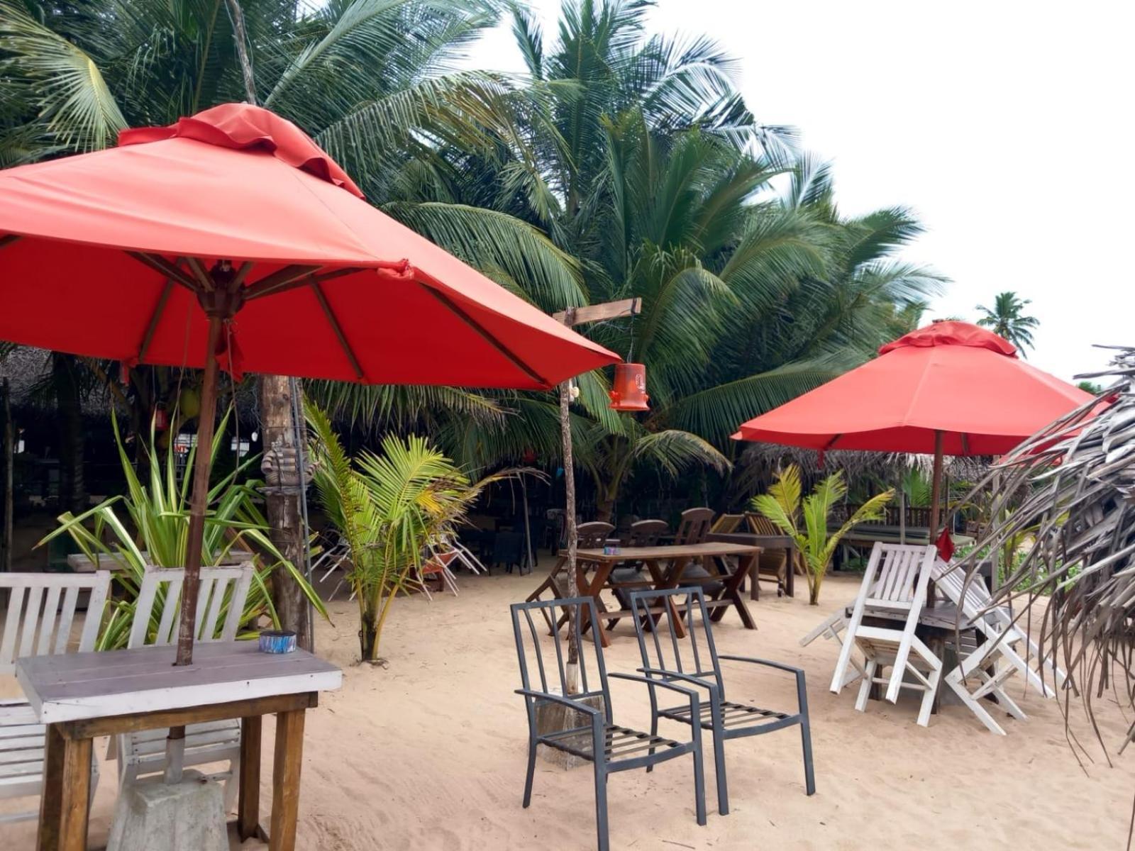 Blue Horizon Beach Hotel Tangalle Exterior foto